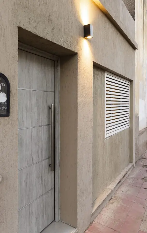 Studio 25 de Mayo - Entrada